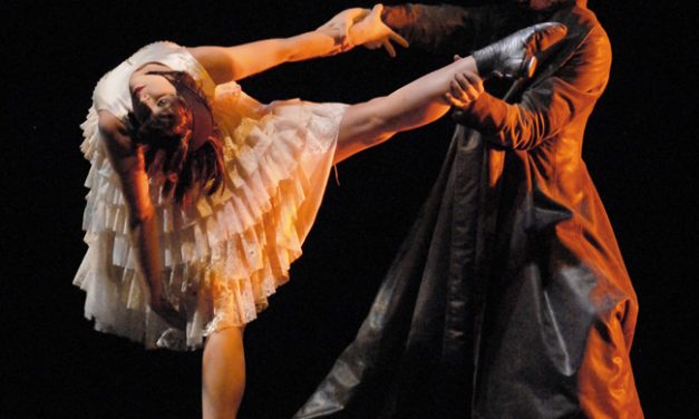 Monteverde presenta Coppelia