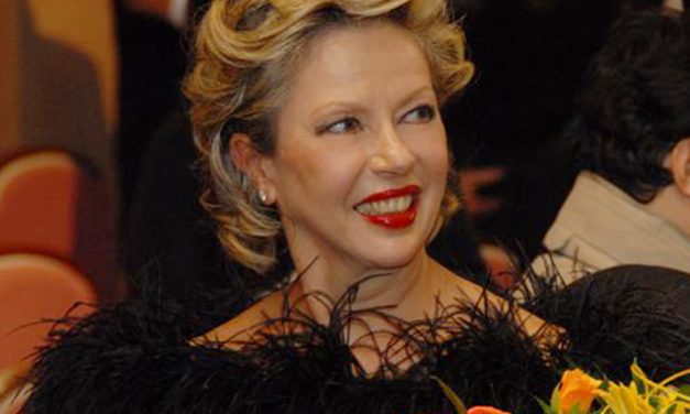 Regina Schrecker, la star della moda, Madrina della Festa delle Marie al Carnevale di Venezia