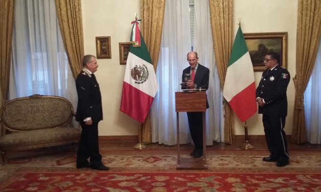 Al Generale Sabino Cavaliere Onorificenza al Merito Internazionale della Polizia Federale Messicana