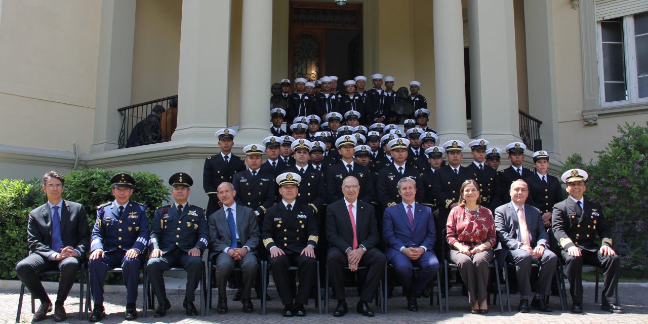 L’Equipaggio della Nave Scuola Cuauhtémoc all’Ambasciata del Messico in Italia