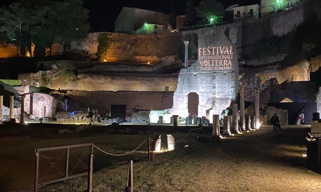 Dimmi Tiresia, al Teatro Romano di Volterra