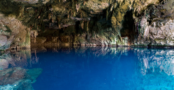 Acque magiche: la meraviglia dei “cenotes”