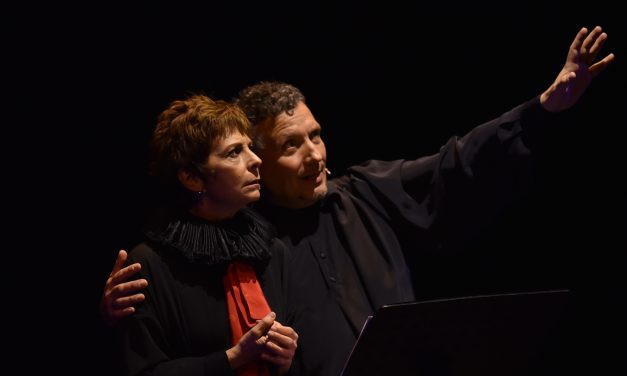 Dopo gli applausi a scena aperta per “Cattivi, cattivissimi e bastardi nel teatro di Shakespeare”, al Persio Flacco di Volterra, il successo della diretta trasmessa da Radio Vaticana