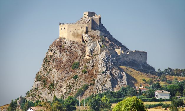 Una perla incastonata nella roccia